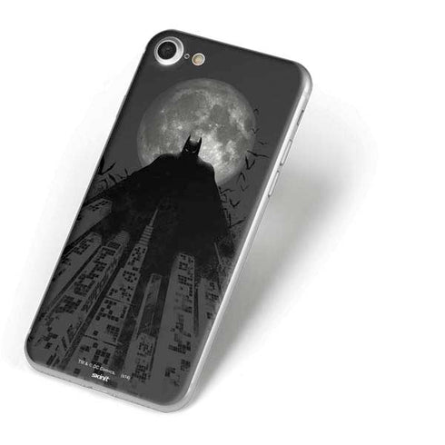 DC Comics Batman On City with Moon Art iPhone 7 Skin