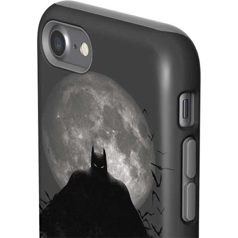 DC Comics Batman On City with Moon Art iPhone SE (2nd & 3rd Gen) Pro Case