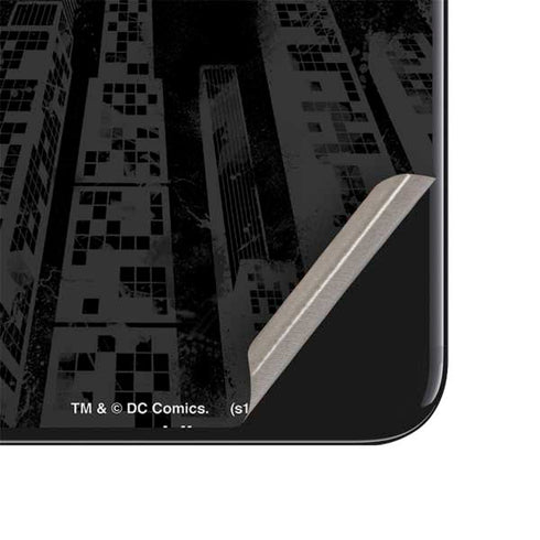 DC Comics Batman On City with Moon Art iPhone SE (2nd & 3rd Gen) Skin