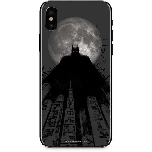 DC Comics Batman On City with Moon Art iPhone X Skin