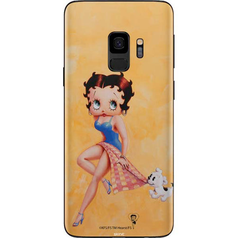 Betty Boop With Puppy Orange Background Galaxy S9 Skin