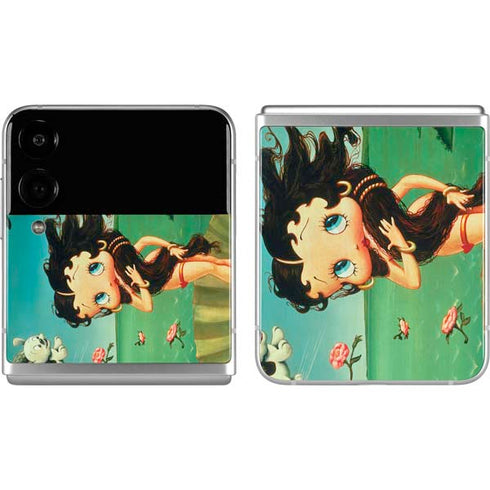 Betty Boop At Sea Galaxy Z Flip4 5G Skin