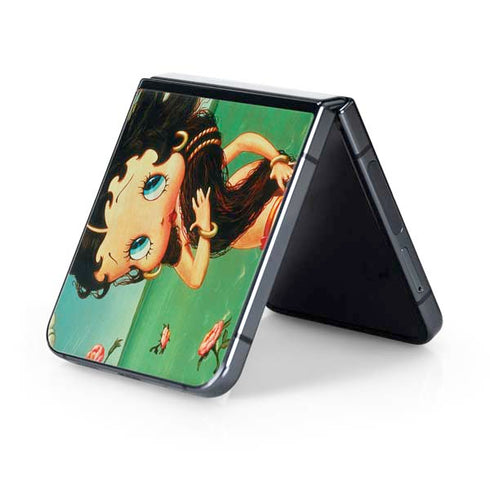 Betty Boop At Sea Galaxy Z Flip5 5G Skin