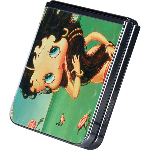 Betty Boop At Sea Galaxy Z Flip5 5G Skin