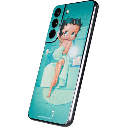 Betty Boop Bathing Galaxy S22 Skin