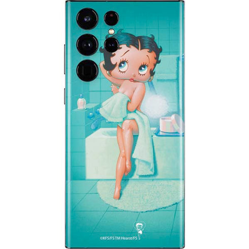 Betty Boop Bathing Galaxy S22 Ultra Skin