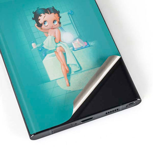 Betty Boop Bathing Galaxy S23 Ultra Skin