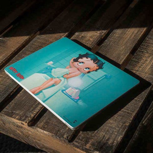 Betty Boop Bathing Surface Laptop 2 Skin