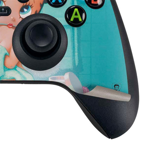 Betty Boop Bathing Xbox Series X Controller Skin