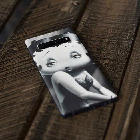 Betty Boop Black and White Galaxy S10 Skin