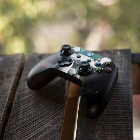 Betty Boop Black and White Xbox One Controller Skin