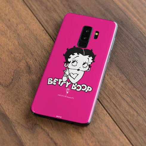 Betty Boop Pink Background Galaxy S9 Plus Skin
