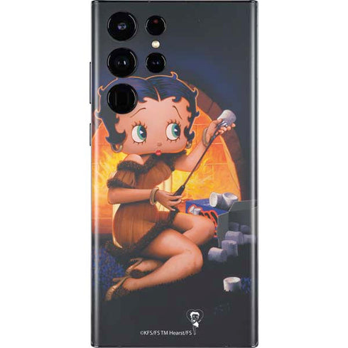 Betty Boop Roasting Marshmallows Galaxy S22 Ultra Skin