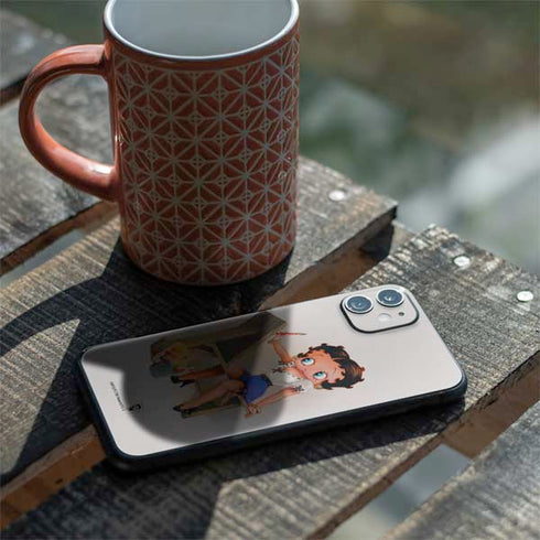 Betty Boop The Artist iPhone 11 Skin