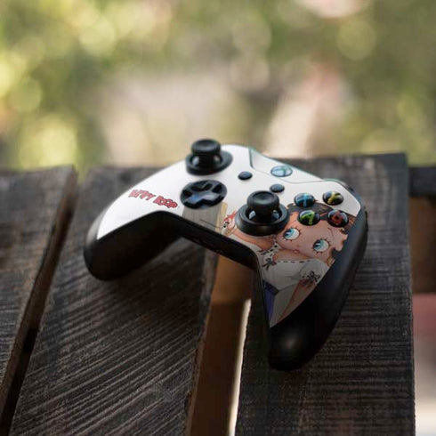 Betty Boop The Artist Xbox One S All-Digital Edition Bundle Skin