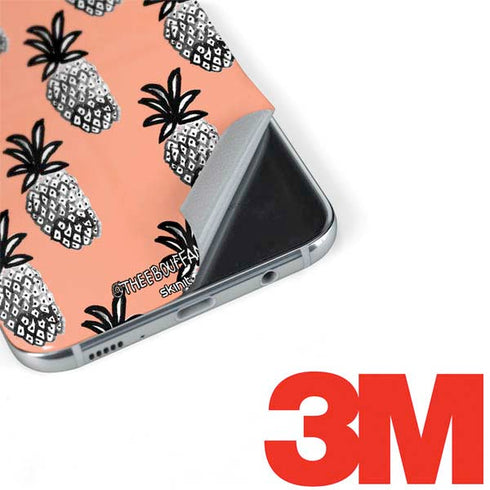 Bouffants and Broken Hearts Gray Scale Pineapple Galaxy S8 Skin