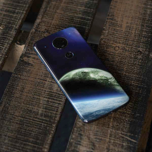 Bird-Shaped Nebula Moto E5 Plus Skin