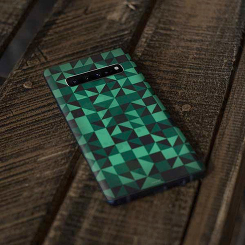 Black & Green Galaxy S10 Skin