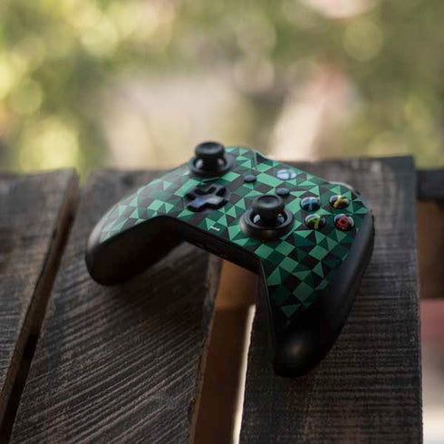 Black & Green Xbox One X Controller Skin