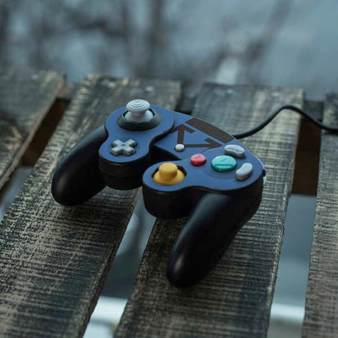 Black and Blue Arrows Nintendo GameCube Controller Skin