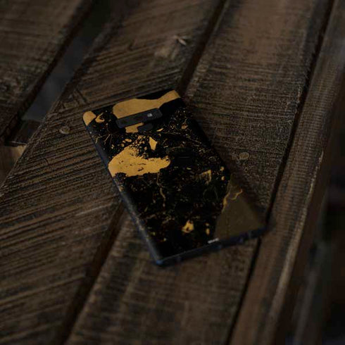 Black and Gold Scattered Marble Galaxy Note 9 Skin