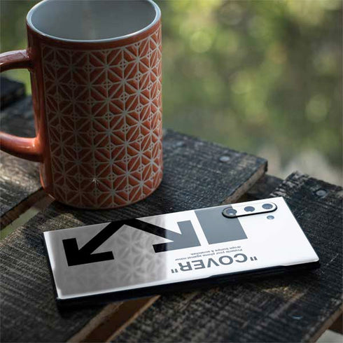 Black and White Arrows Galaxy Note 10 Skin