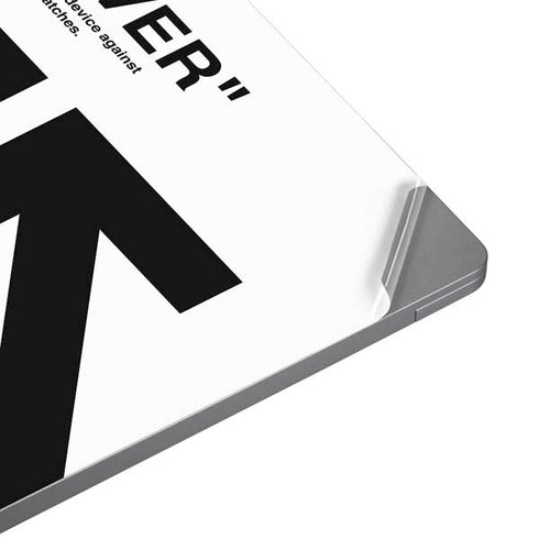 Black and White Arrows Universal Laptop 18in (14.6 x 10.6in) Skin