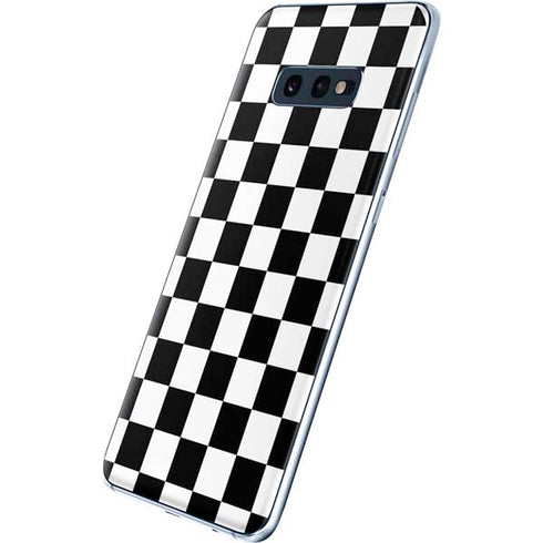 Black and White Checkered Galaxy S10e Skin
