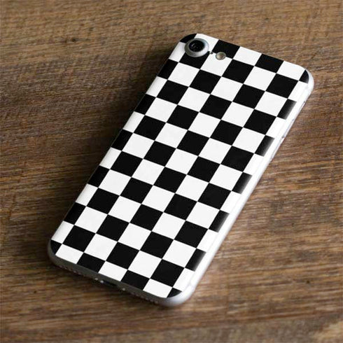 Black and White Checkered iPhone 7 Skin