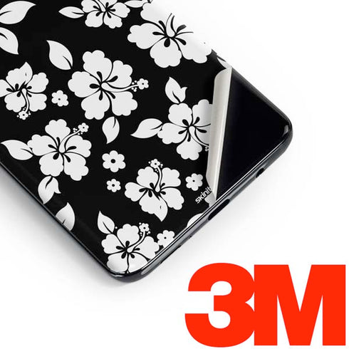 Black and White Galaxy S10 Skin