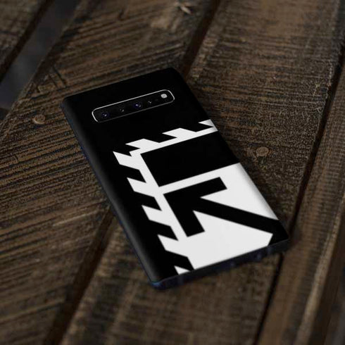 Black and White Geometric Shapes Galaxy S10 Plus Skin
