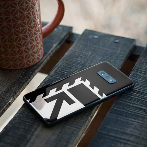 Black and White Geometric Shapes Galaxy S10e Skin