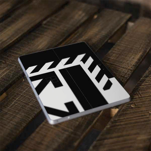 Black and White Geometric Shapes Surface Go Skin