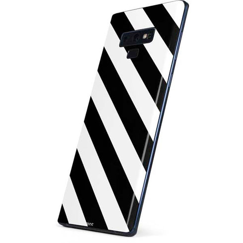 Black and White Geometric Stripes Galaxy Note 9 Skin
