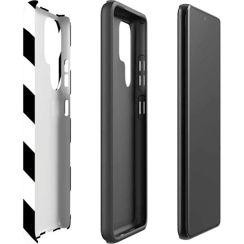 Black and White Geometric Stripes Galaxy S22 Ultra Pro Case