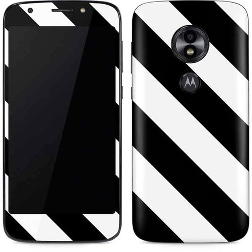 Black and White Geometric Stripes Moto E5 Play Skin