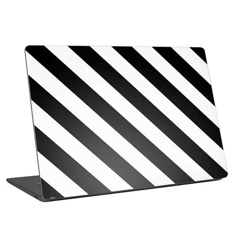 Black and White Geometric Stripes Universal Laptop 18in (14.6 x 10.6in) Skin
