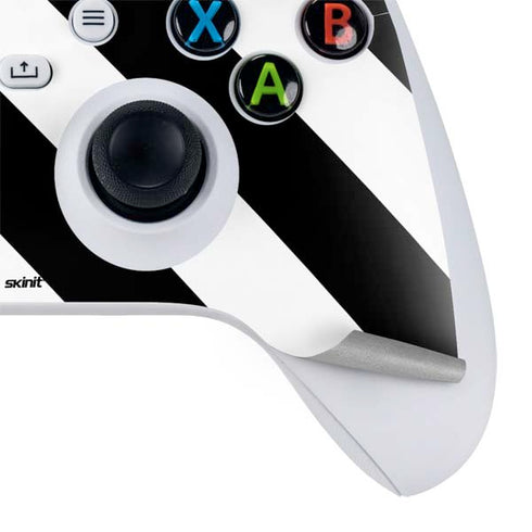 Black and White Geometric Stripes Xbox Series S Skins