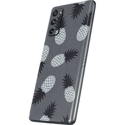 Black and White Pineapples Galaxy S20 Fan Edition Skin