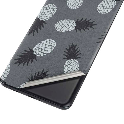 Black and White Pineapples Galaxy S21 5G Skin