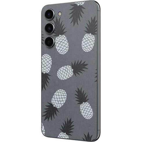 Black and White Pineapples Galaxy S23 Plus Skin