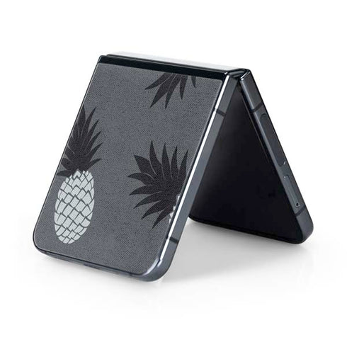 Black and White Pineapples Galaxy Z Flip5 5G Skin