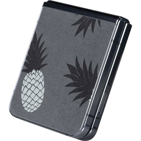 Black and White Pineapples Galaxy Z Flip5 5G Skin