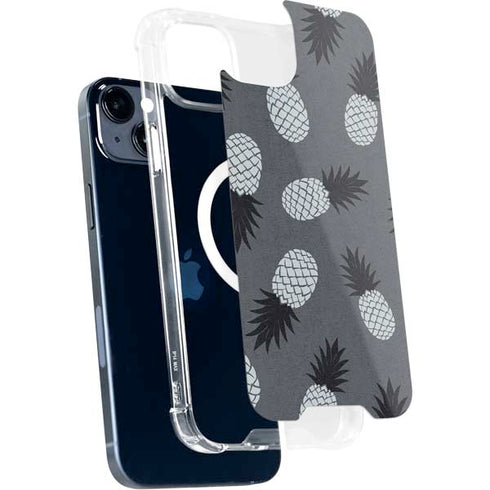 Black and White Pineapples iPhone 15 Plus MagSafe Case