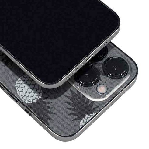 Black and White Pineapples iPhone 14 Pro Skin