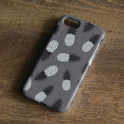 Black and White Pineapples iPhone 8 Pro Case