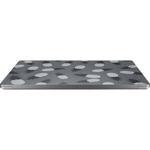 Black and White Pineapples Universal Laptop 13in (10.6 x 7.6in) Skin