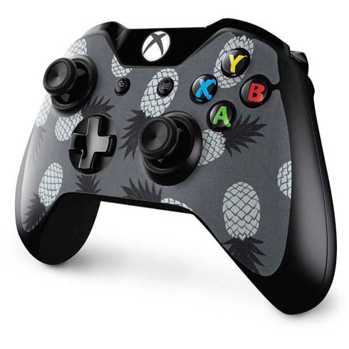 Black and White Pineapples Xbox One Controller Skin