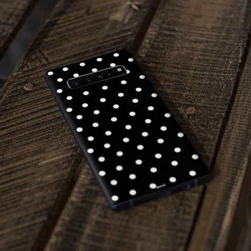 Black and White Polka Dots Galaxy S10 Skin