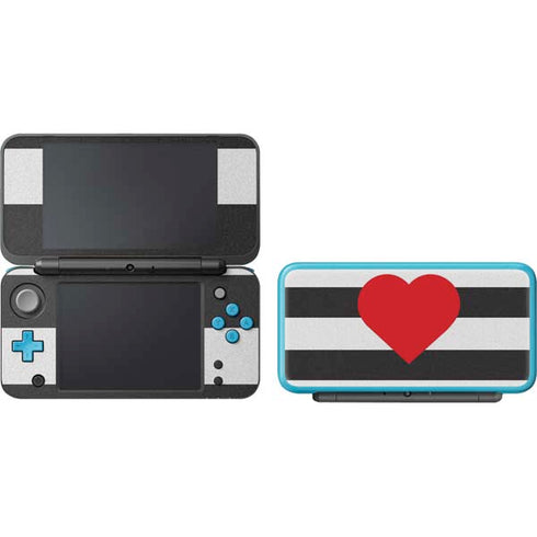 Black And White Striped Heart Nintendo 2DS XL (2017) Skin